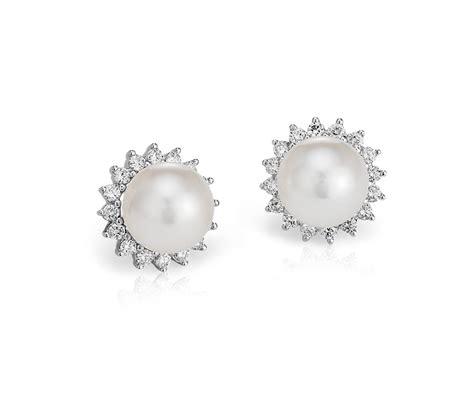 2,723 ct tw products are offered for sale by suppliers on alibaba.com. South Sea Cultured Pearl and Diamond Halo Stud Earrings in ...