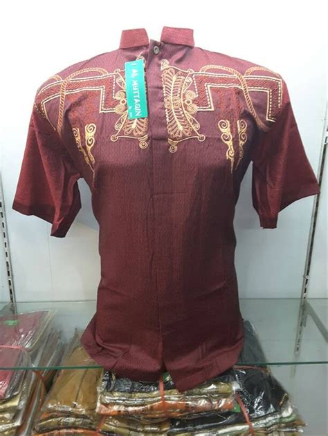 Kesederhanaan tidak segera menyamakan jilbab muslim dengan blandness. Jual Baju Muslim Atasan Pria - Baju Koko Lengan Pendek Fashion Lebaran 2017 Motif-BE di lapak ...