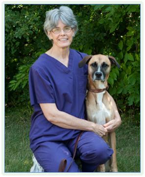 Welcome to family friends veterinary hospital! Park Pet Hospital | Milwaukee, WI Veterinary Services