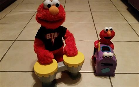 2 Elmos From Sesame Street Lets Rock Elmo And Elmo Mail Box Sorter
