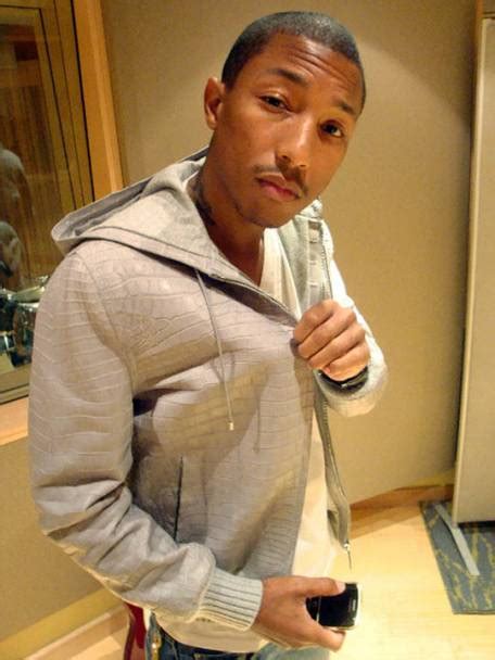 Exemstimil Pharrell Williams Fashion