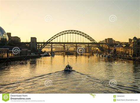 Tyne Bridge Sunset Editorial Image Image Of Bridge 100592920