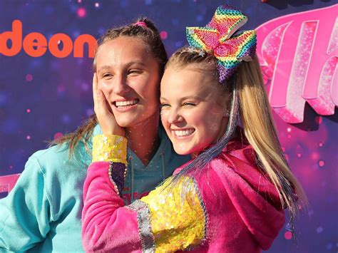 Jojo Siwa Addresses Split From Girlfriend Kylie Prew