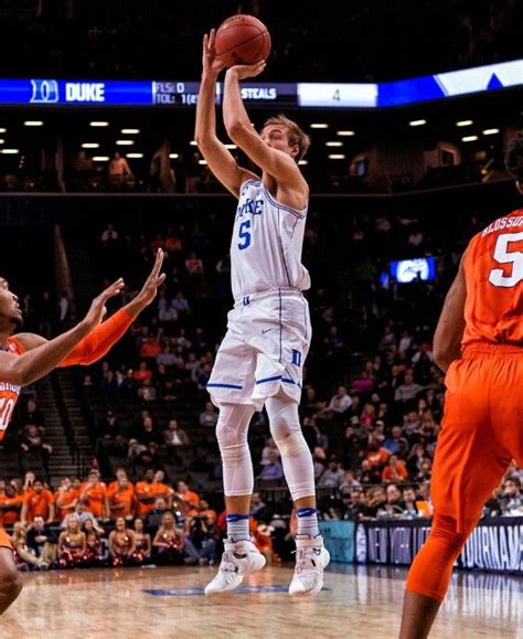 The duke product had a solid rookie. Luke Kennard | Duke basketball, Duke, Basketball