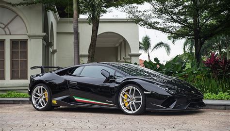 Buy and sell on malaysia's largest marketplace. Robb Report Malaysia Ultimate Drives 2018 - Lamborghini ...