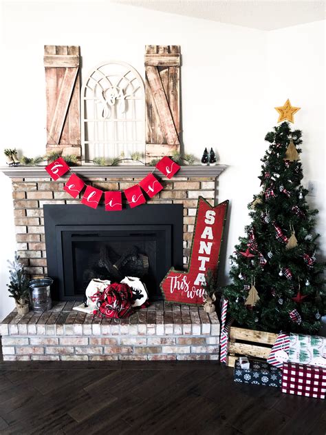 Christmas Eve Mantle | Holiday mantle decor, Holiday mantle, Mantle decor
