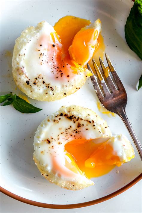 Oven-Baked Eggs in a Muffin Tin | The Toasted Pine Nut