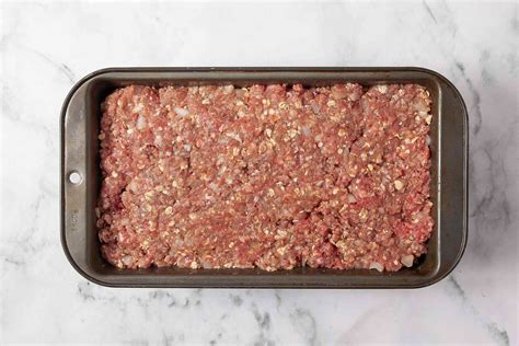 If using a smaller loaf pan than 9″x5″, increase cooking time. Classic Meatloaf with Oatmeal Recipe