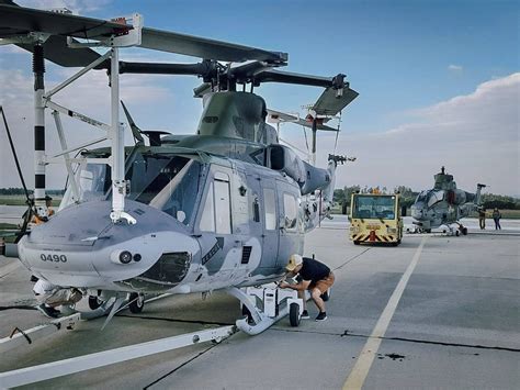 La Fuerza Aérea De La República Checa Recibe Sus Primeros Helicóptero