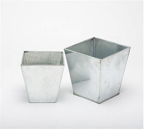 Plain Silver Square Shaped Galvanised Metal Pots Planters