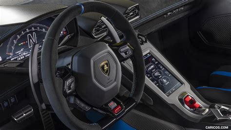 Lamborghini Huracán Sto 2021my Interior