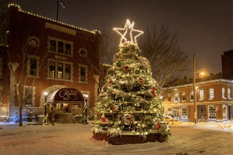 12 Best Christmas Towns In Maine You Must Visit In 2024