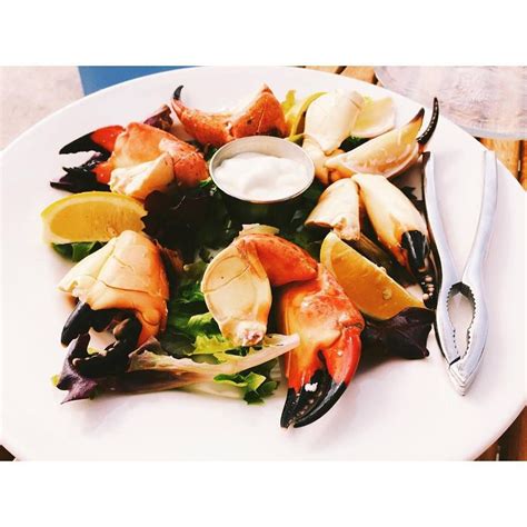 Key west sweet and deliciously nutritious. Stone Crabs at Salute in Key West | Stone crab, Caprese ...