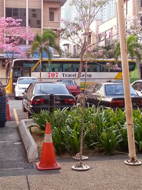 Shah alam has a similar urban layout to petaling jaya or subang jaya, albeit with a twist: Waktu Perjalanan Bas Dari Shah Alam Ke Kuantan - Soalan 09