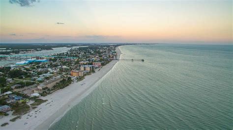 Things To Do In Ft Myers Sunset On Fort Myers Beach