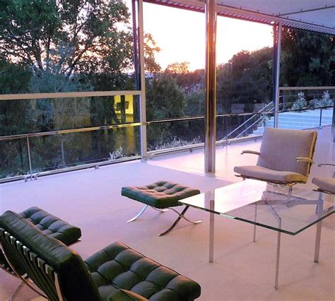 The house is an ingenious pairing of two quite figure 2.3. Villa Tugendhat in Brno Modernist Masterpiece - Prague Now