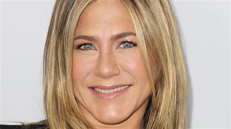 Jennifer Aniston Worked A Totally Normal Job Before She Got Famous