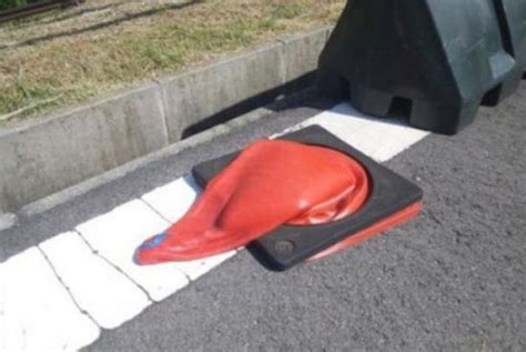 List 20 wise famous quotes about it so hot outside: 21 Signs It's Too Freaking Hot Outside…