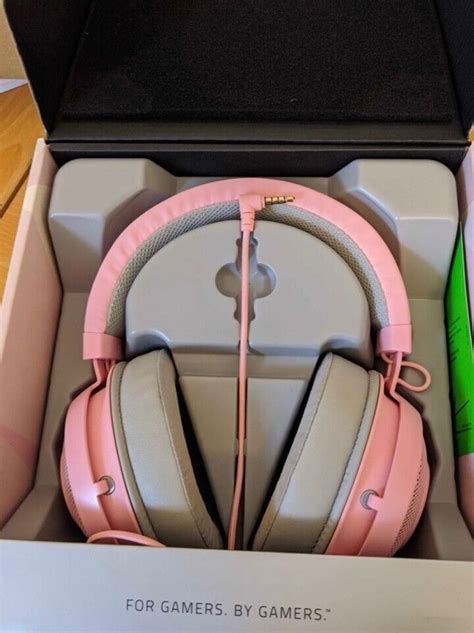 Razer Quartz Pro V2 Kraken Headset Pink In Coombe Dingle Bristol