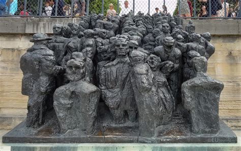 Photos Of La Foule Sculpture In Jardin Des Tuileries Page 628