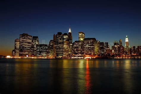 Manhattan Skyline Bei Nacht New York Stock Bild Colourbox