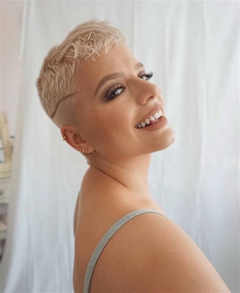 Best Very Short Haircuts For Women This Year