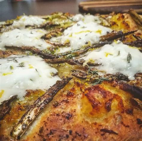 Order papa john's® & enjoy delicious handcrafted pizza. Pizza al farro farcita con asparagi, patate, finocchi ...