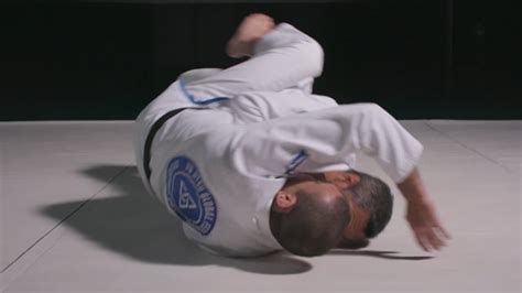 Two Handed Choke In Depth Rickson Gracie Academy