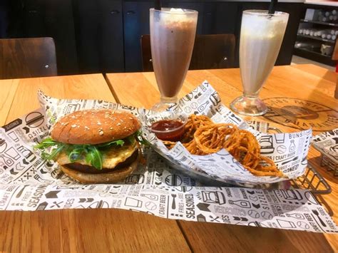 Will The Veggie Burgers At Smashburger Smash It Review