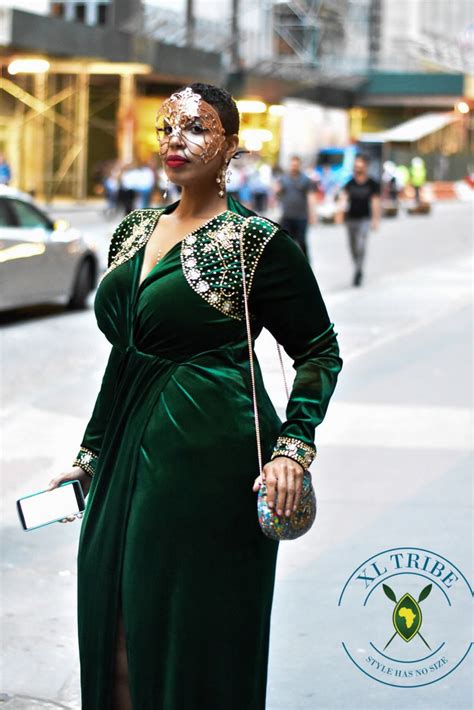 Around FFFWeek: The Masquerade Ball at Full Figured Fashion Week https