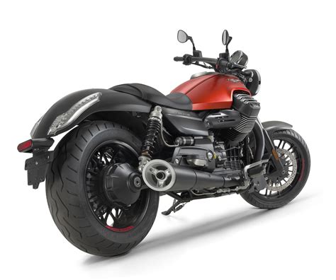 Moto guzzi v7 racer 2015 model. Racing Cafè: Moto Guzzi Audace 1400 2015