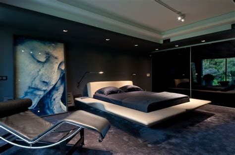 Bachelor pad studio apartment ideas. Bachelor Pad Bedroom Essentials and Ideas - Bachelor on a ...