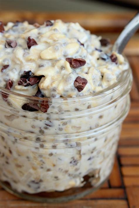 Add the desired amounts of milk, oats, yogurt, chia seeds and banana to a jar or container and give them a good stir. Healthy Cookie Dough Overnight Oats | Recipe | Recipes and Food | Healthy cookie dough, Food ...