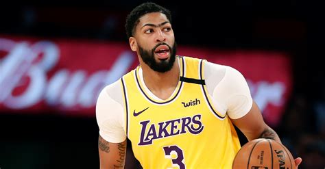 Anthony davis calls devin booker's foul on dennis schroder a 'dirty play. Anthony Davis Unibrow: NBA Superstar's Trademark Look ...