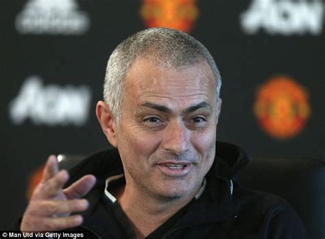 Jose mourinho has been fired as manager of tottenham hotspur after a little over a season and a half in charge. Manchester United boss Jose Mourinho reveals new haircut ...