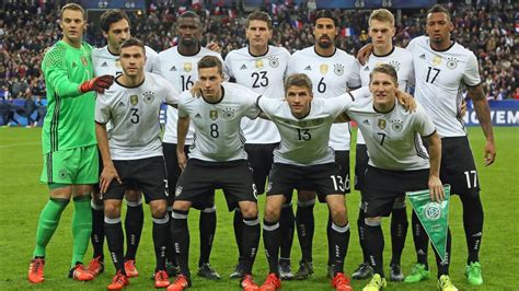 Nach dem auftaktsieg gegen deutschland ist frankreich auch gegen außenseiter ungarn die ungarn schafft überraschung gegen frankreich. Deutschland mit EM-Generalprobe gegen Ungarn - Eurosport
