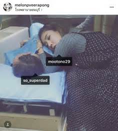 ถือเป็นอีกหนึ่งเรื่องราวดีๆของสาว แตงโม นิดา เลยก็ว่าได้หลังล่าสุดเจ้าตัวออกมาลงรูปตัวเองในชุดครุย พร้อมเล่าเรื่องราวว่า &quot;to @so_superdad บัณฑิต. ยังไงค่ะแตงโมนิดา แท็กไอจี โตโน่ - Pantip