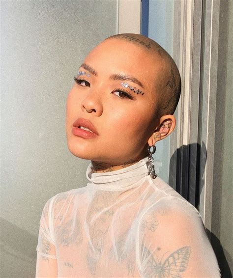 Mei Pang No Instagram “home With You” Hair Flip Cute Makeup Looks Bald Girl