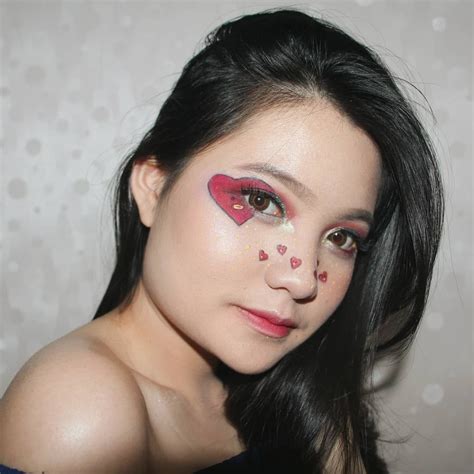 Tata ㅤㅤㅤㅤㅤ ㅤㅤㅤㅤㅤ Bt21 Tata Inspired Makeup Bt21tata Bts Makeup Nails Art Nail Art