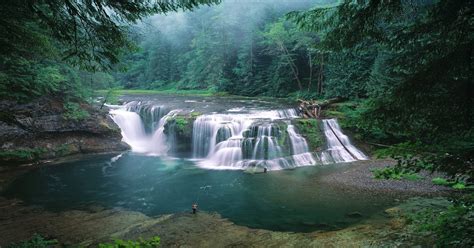 Lower Lewis River Falls Ford Pinchot National Forest
