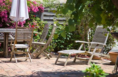 Comment fabriquer son salon de jardin en palettes en bois. Pourquoi fabriquer son salon de jardin en bois - A brico