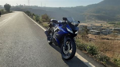 Stay tuned to carblogindia for latest news updates on the yamaha r15 v3 price, launch date, specifications, mileage, top speed and images. Yamaha R15 V3 Top speed|GoPro Hero 8 Black. - YouTube