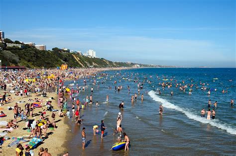 Bournemouth beach lodges really do have everything you need for a cosy weekend away. Could Britain's Bournemouth be the busiest beach IN THE ...
