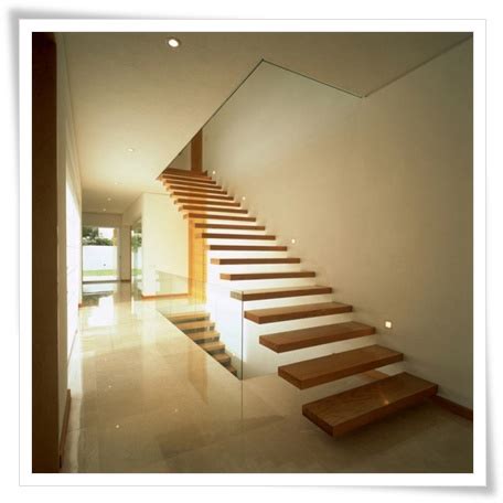 Foto - Foto Desain Tangga Rumah Modern - Rumah - CARApedia