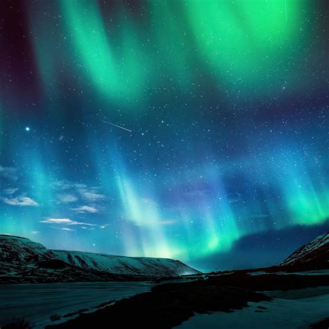 2048x2048 Aurora Borealis Northern Lights 4k Ipad Air Hd 4k Wallpapers
