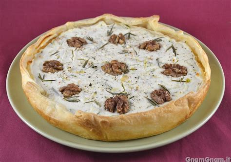 Torta salata con zucchine e fiori di zucca - La ricetta di ...