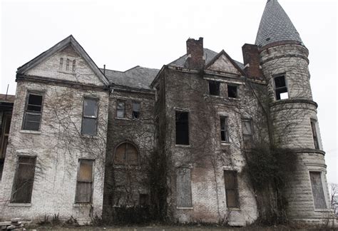 These 10 Abandoned Places In Kentucky Will Leave You Puzzled