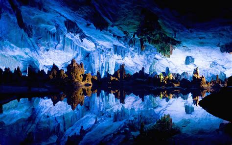 China Guilin Reed Flute Cave Wallpapers And Images