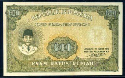 Dan dari sanalah kita tahu jika dari jaman dulu hingga jaman modern ini, wanita memang selalu ribet untuk masalah kecantikan bila dibandingkan dengan pria. Uang Rupiah Jaman Dulu ~ Indonesia Online