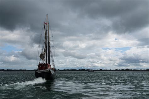 Sailing Into The Storm Photograph By Georgia Mizuleva